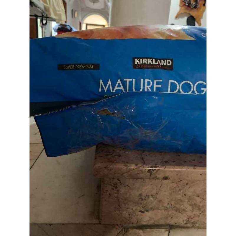 Mature Formula Chicken, Rice and Egg Dog Food 40 lb S353