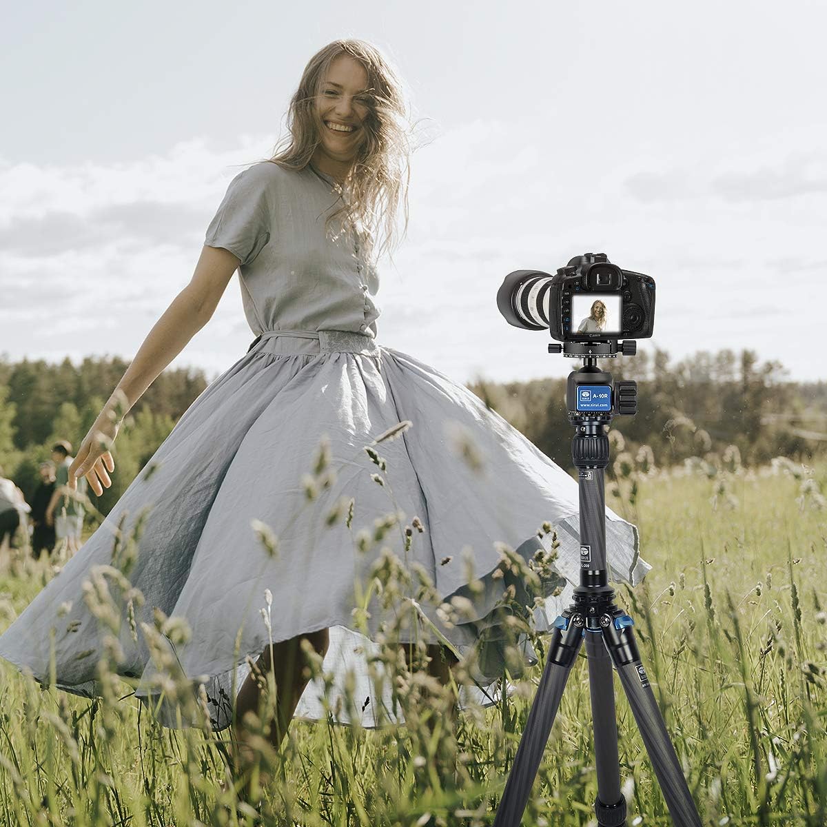 Carbon Fiber Tripod with Two-Section Center Column W4190