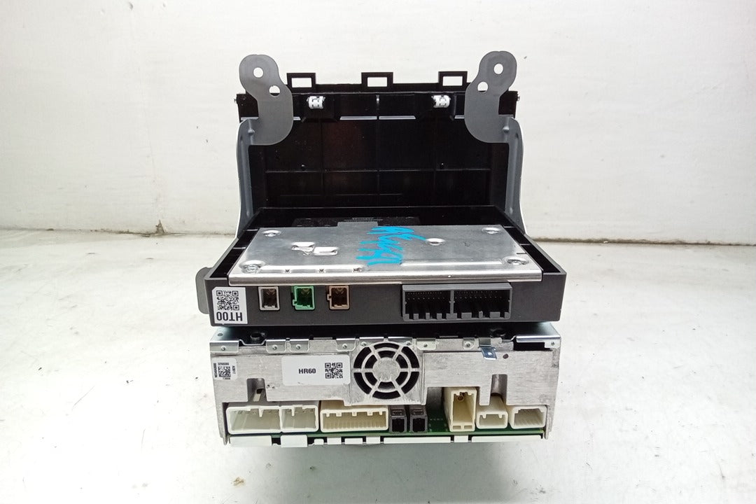 18 2018 Subaru XV Crosstrek Radio Receiver w/ Navigation OEM L30622