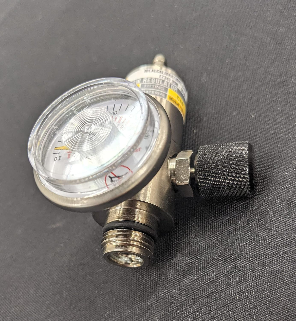Nickel Brass Fixed Flow Calibration Gas Regulator T37561
