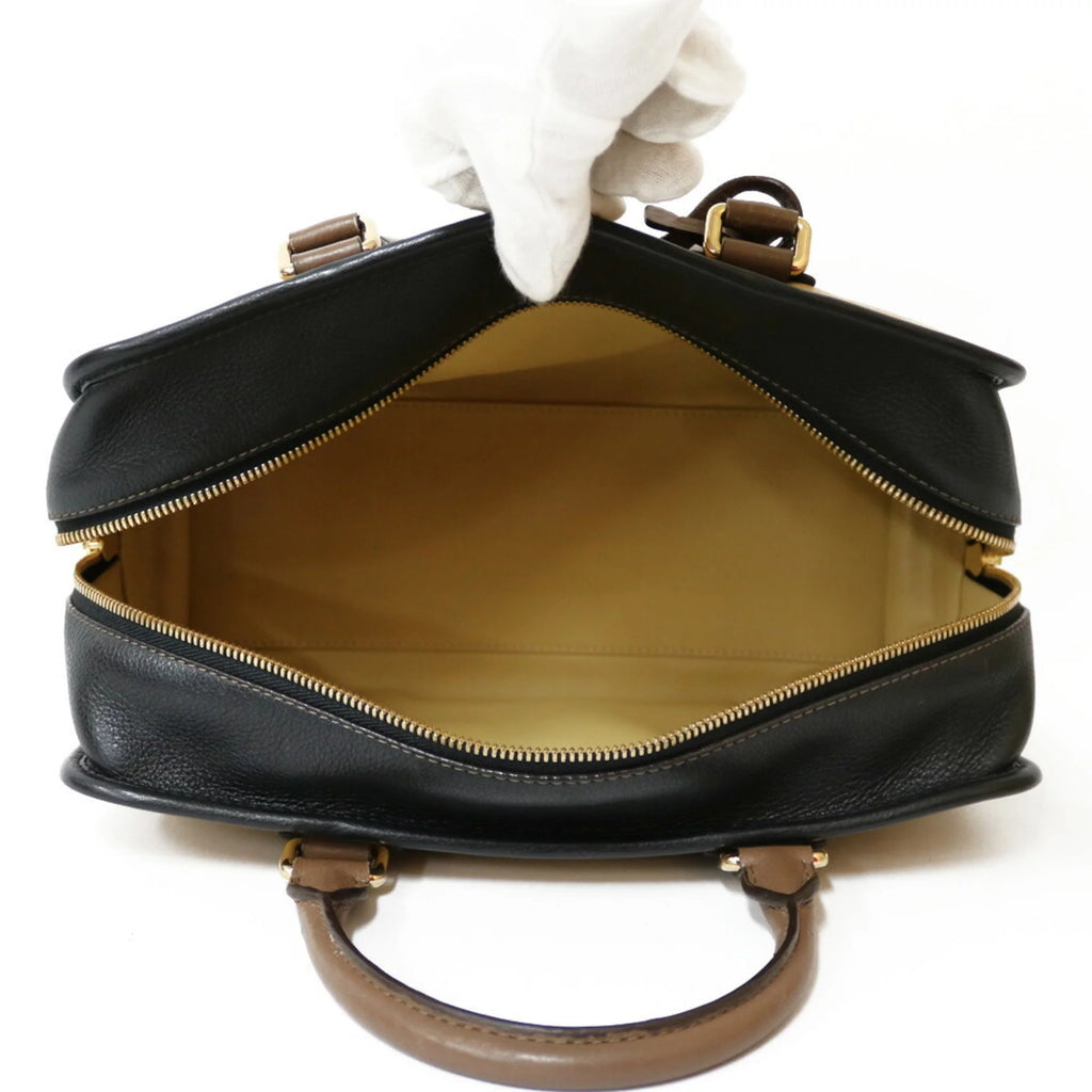 Pre-Owned Beige Brown Leather Handbag C870
