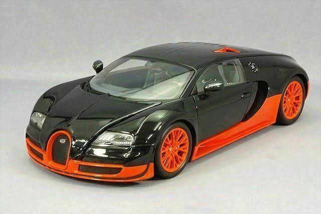 Bugatti Veyron Super Sport 1/18 N8228