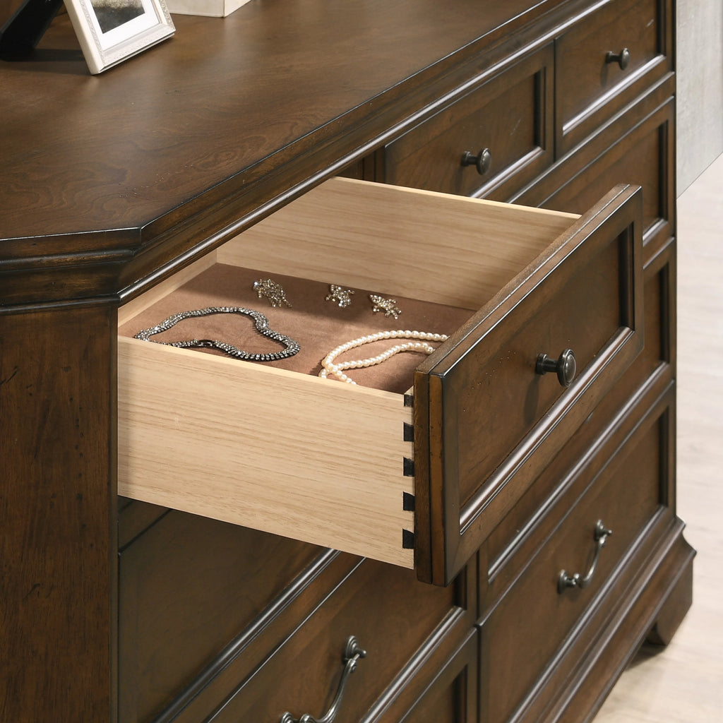 Queen Wood Panel Bed with Dresser, Mirror, Nightstand Y802381