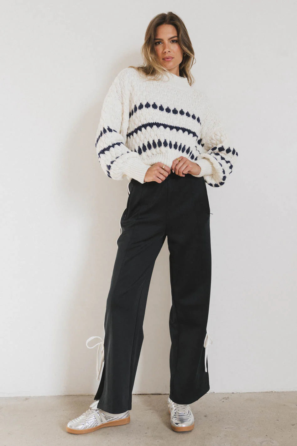 Navy Knit Sweater I5076