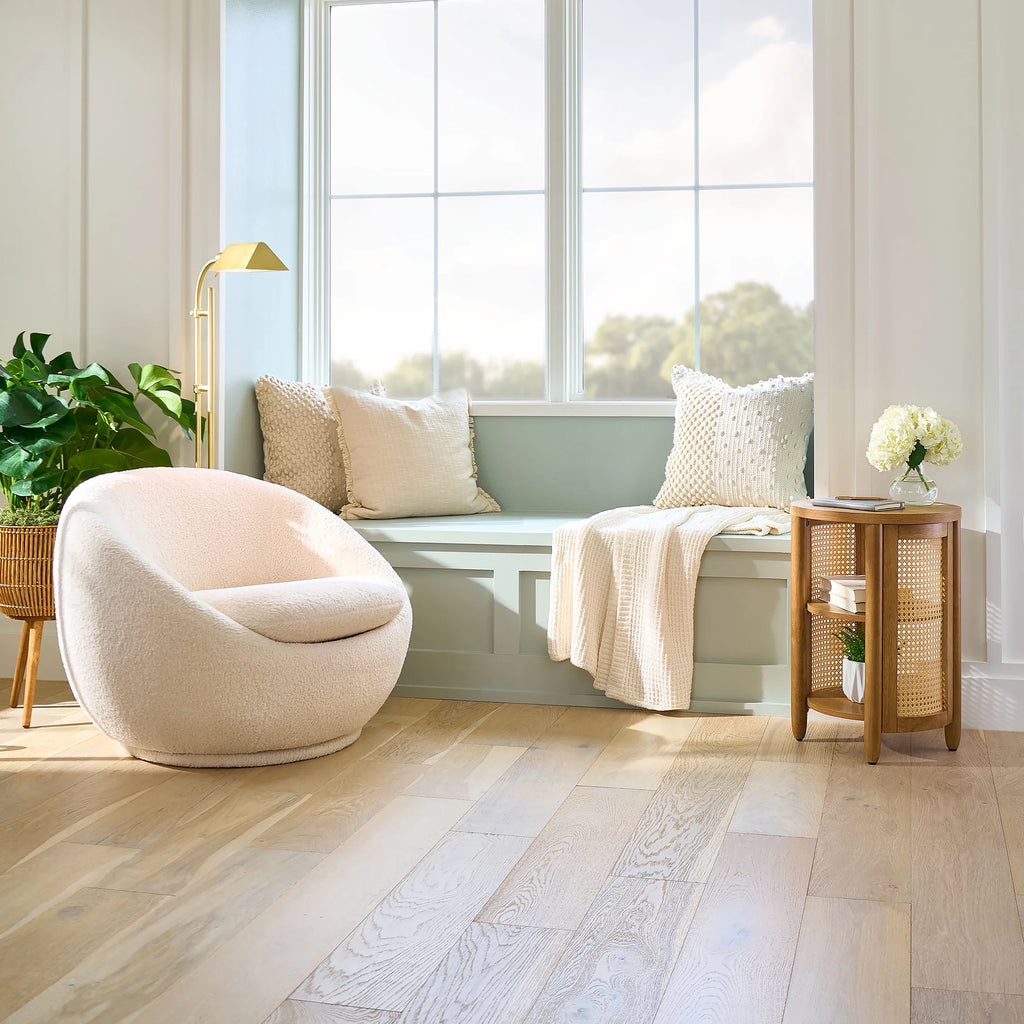 Cream Swivel Chair X97618