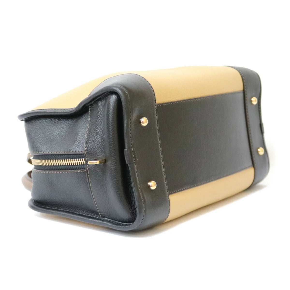 Pre-Owned Beige Brown Leather Handbag C870