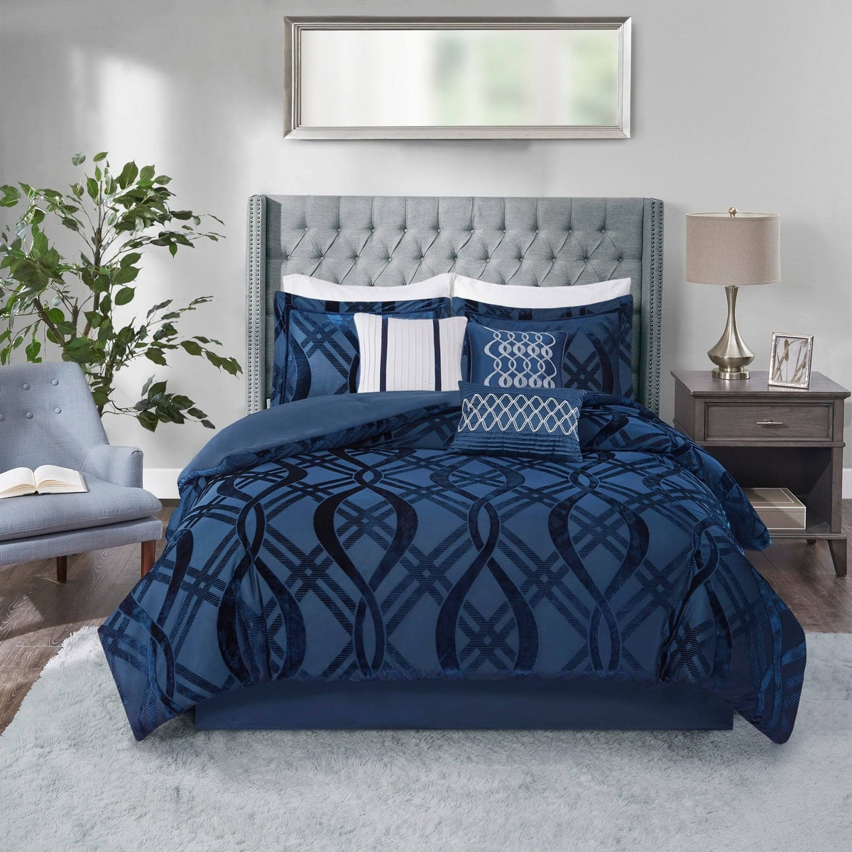 Navy 7 Piece Velvet Comforter Set J7086