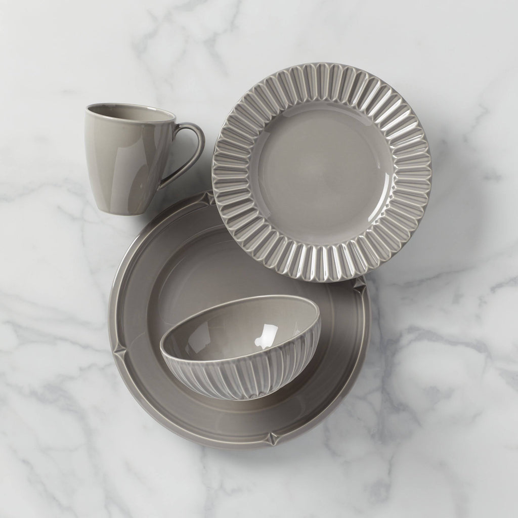Platinum 4-Piece Place Setting D860670