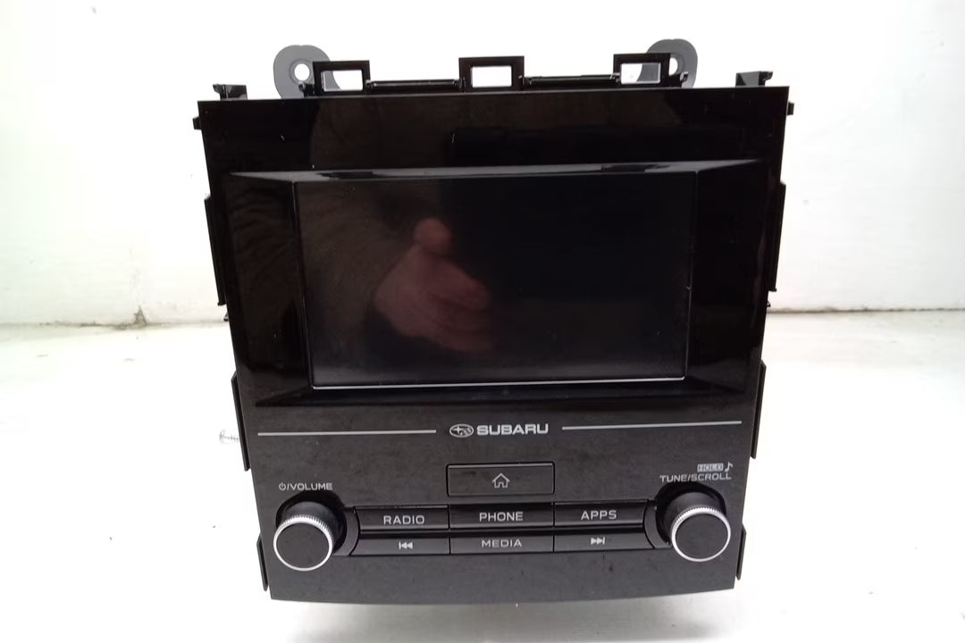 18 2018 Subaru XV Crosstrek Radio Receiver w/ Navigation OEM L30622