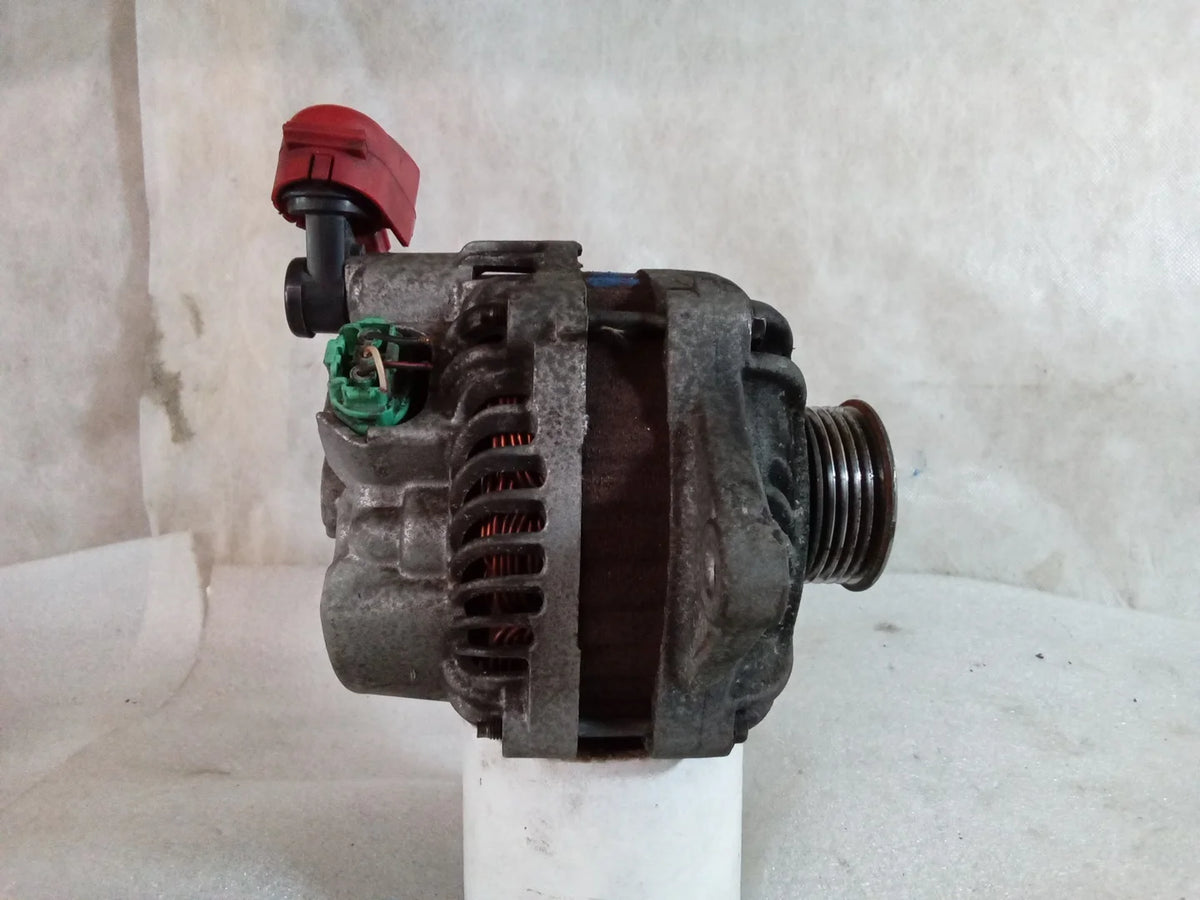 2009 Subaru Forester 2.5L Alternator F930
