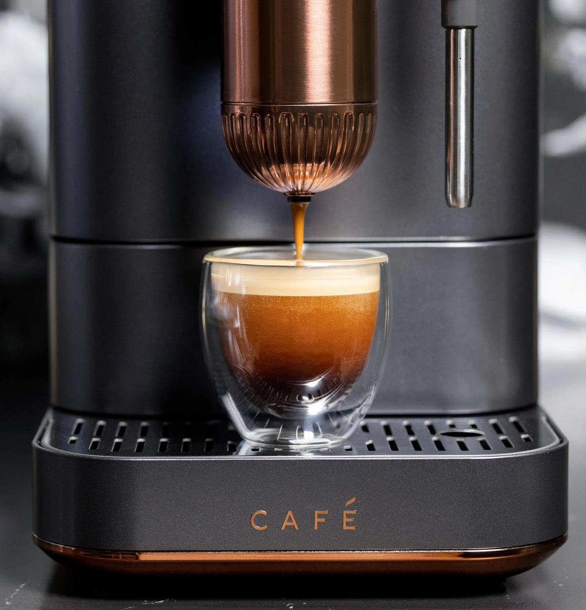 Automatic Espresso Machine with Milk Frother and Bean Grinder O4750