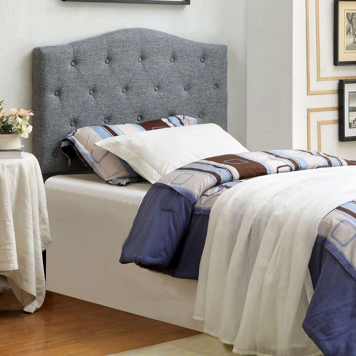 Gray Twin Size Headboard W761